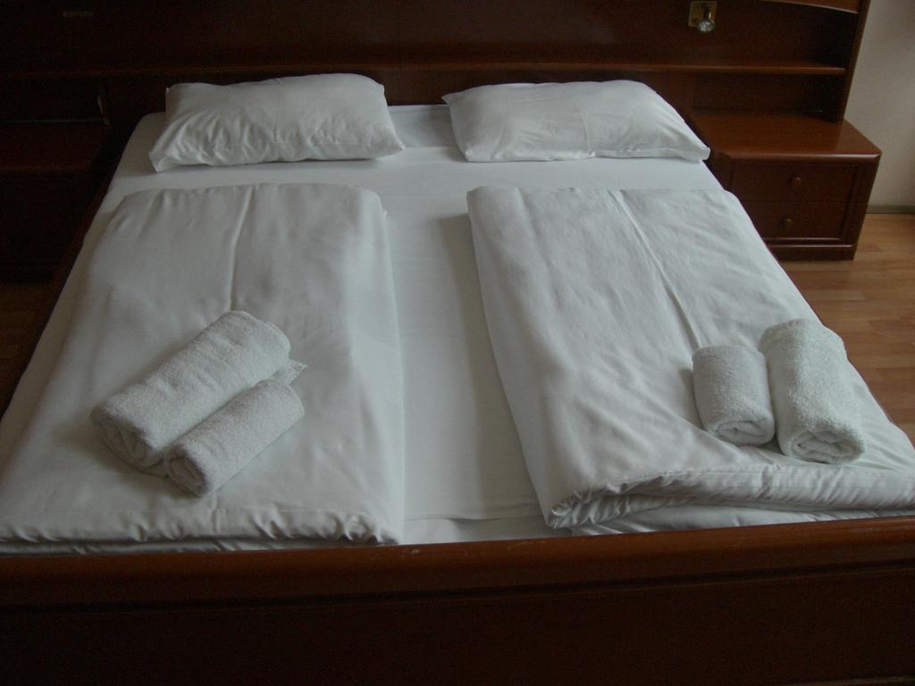 Hotel Peck Wien Rum bild