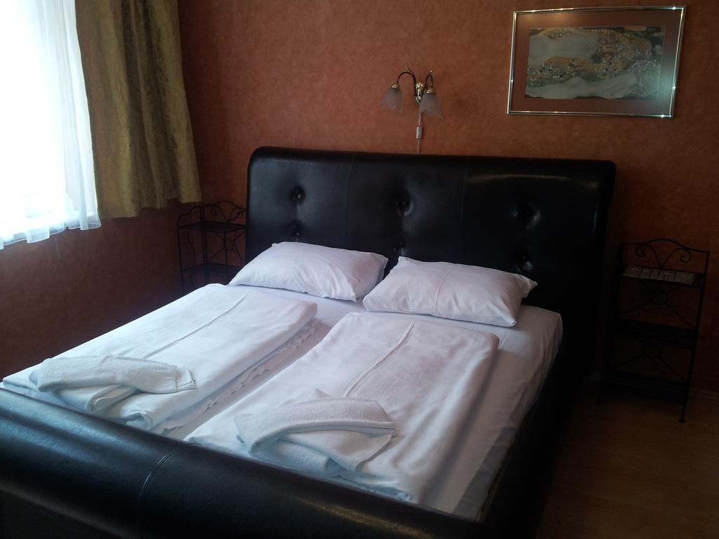 Hotel Peck Wien Rum bild